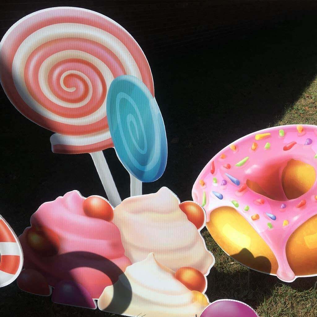 Candy World Yard Card Accessory 15 pc Set - Image 5
