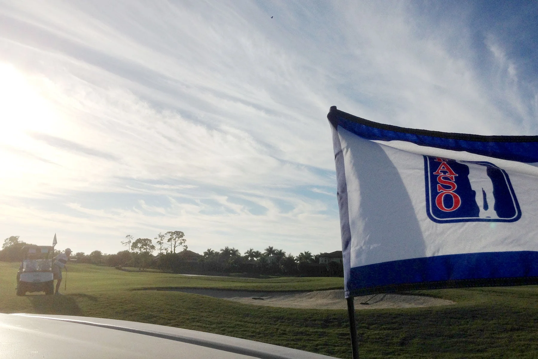 Custom Golf Flags – 14" x 20" Personalized Golf Course Flags | Full-Color Printed - Image 3
