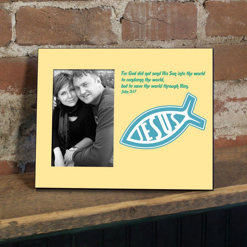 John 3:17 Decorative Picture Frame