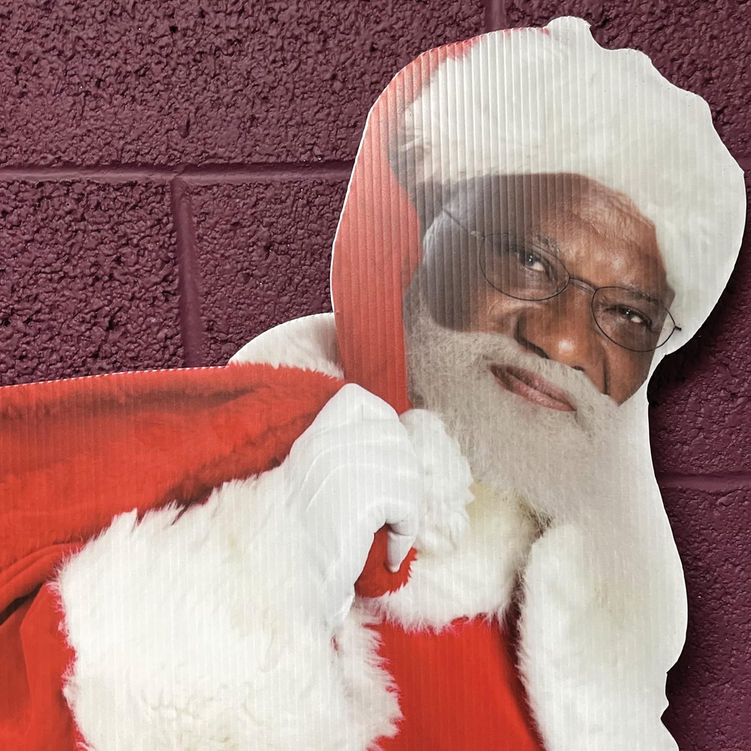 5' 7" Life Size Santa Cutout Yard Card - Image 7