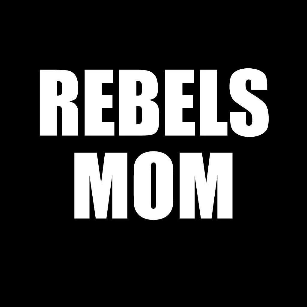 Rebels Mom Black Folding Camping Chair - Image 2