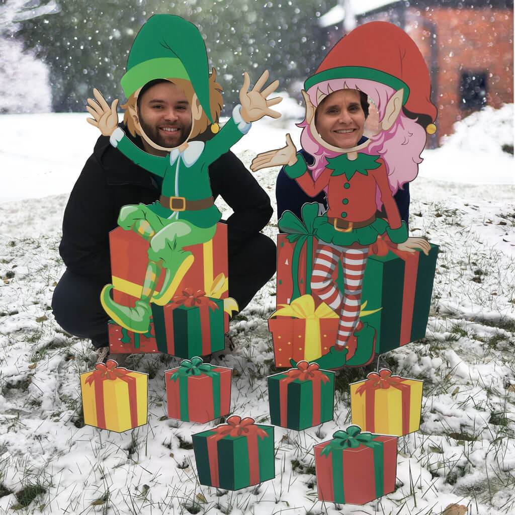 Santas Elves & Presents Photo Props Yard Card Set - Image 4