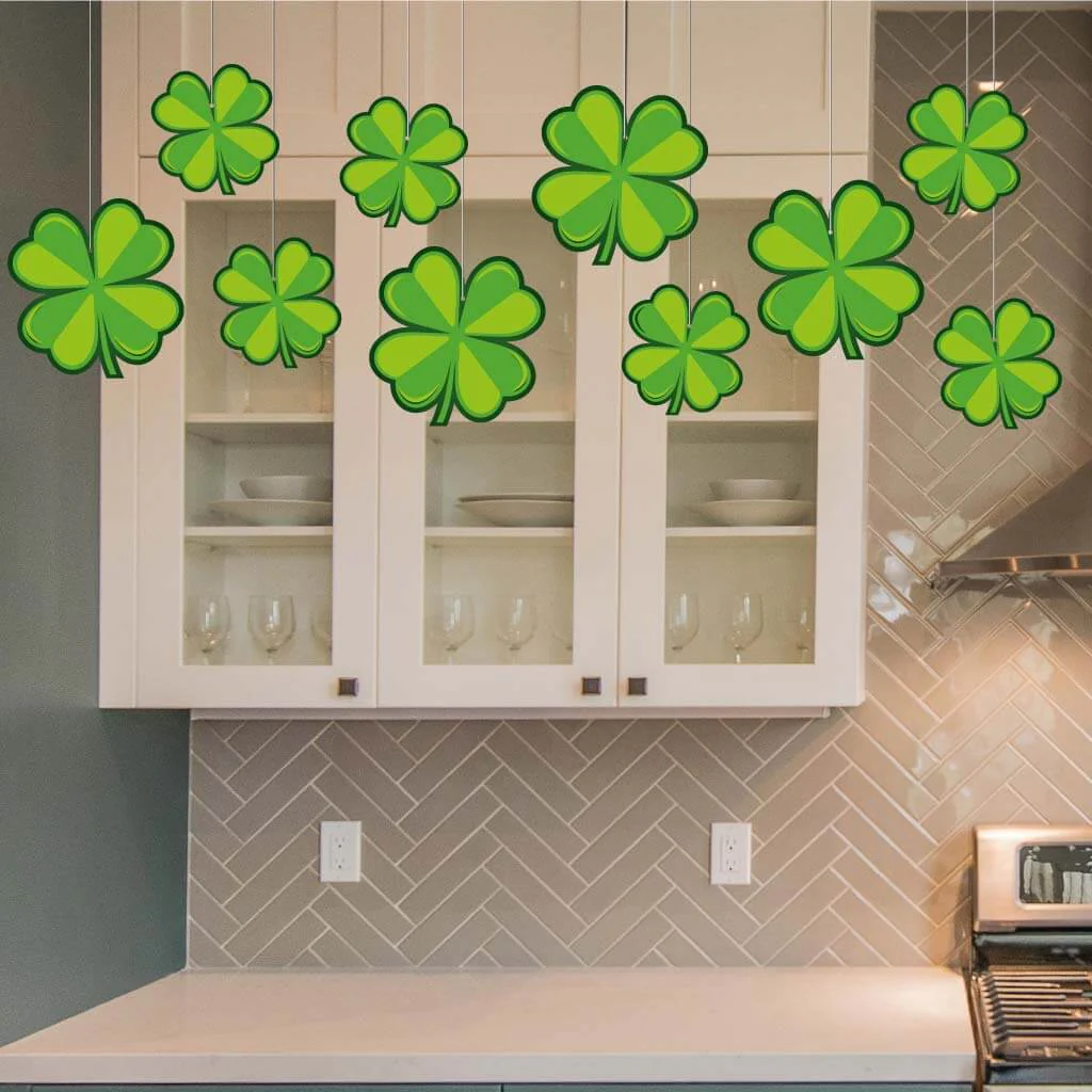 St. Patrick's Day Home Decor Bundle of Magnets, Hanging Decor & Doormat - Image 3