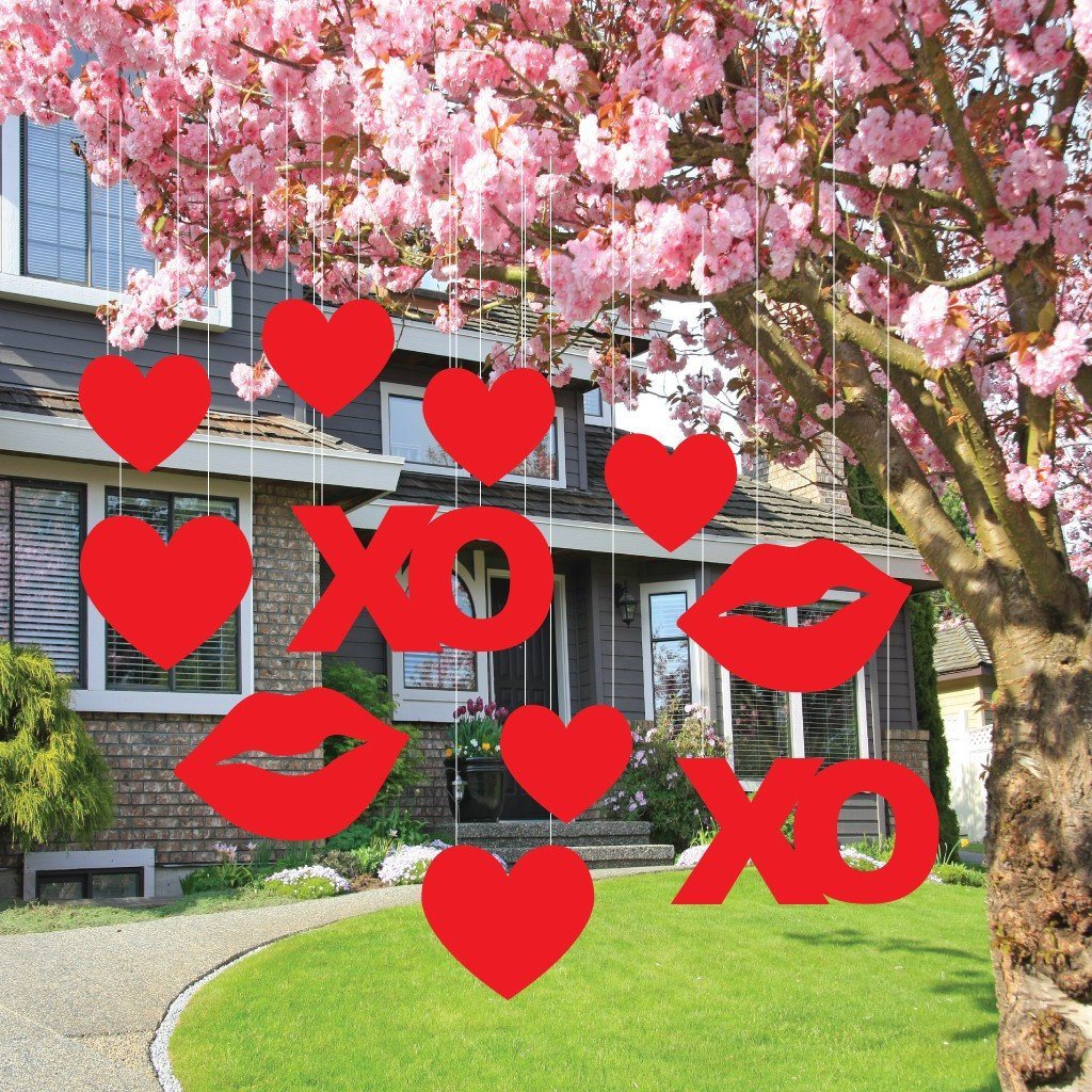 Valentine's Hanging Hearts, Kisses, and XO's Decoration